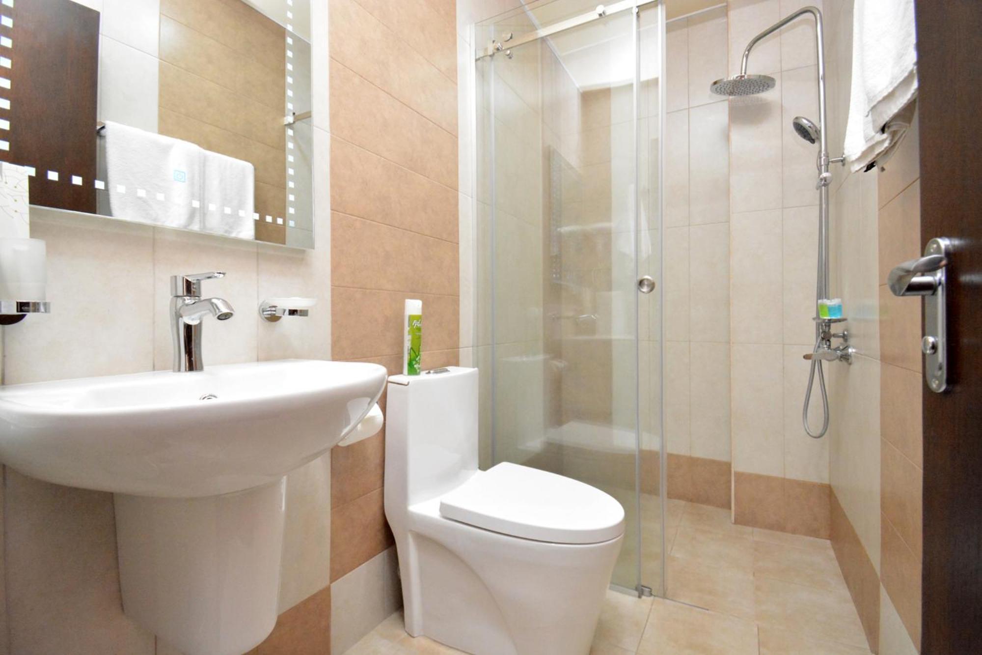 Partez Hotel Yerevan Exterior photo